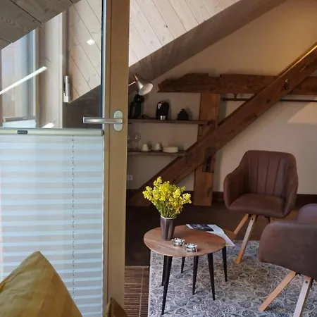 Merchant Signature - By Hello Sea Homes 4*