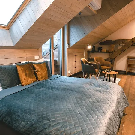 Merchant Signature - By Hello Sea Homes Lägenhetshotell