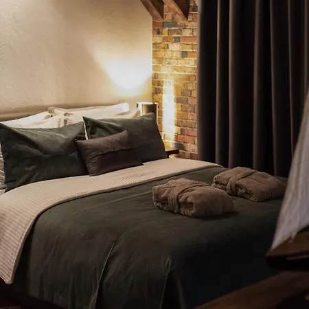 Aparthotel Merchant Signature - By Hello Sea Homes