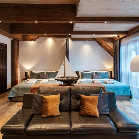 Merchant Signature - By Hello Sea Homes * Klaipeda