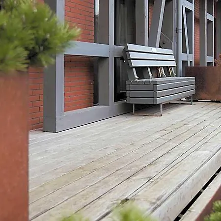 Merchant Signature - By Hello Sea Homes 4*